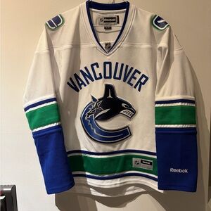 Reebok White and Blue Women's NHL Hockey Jersey